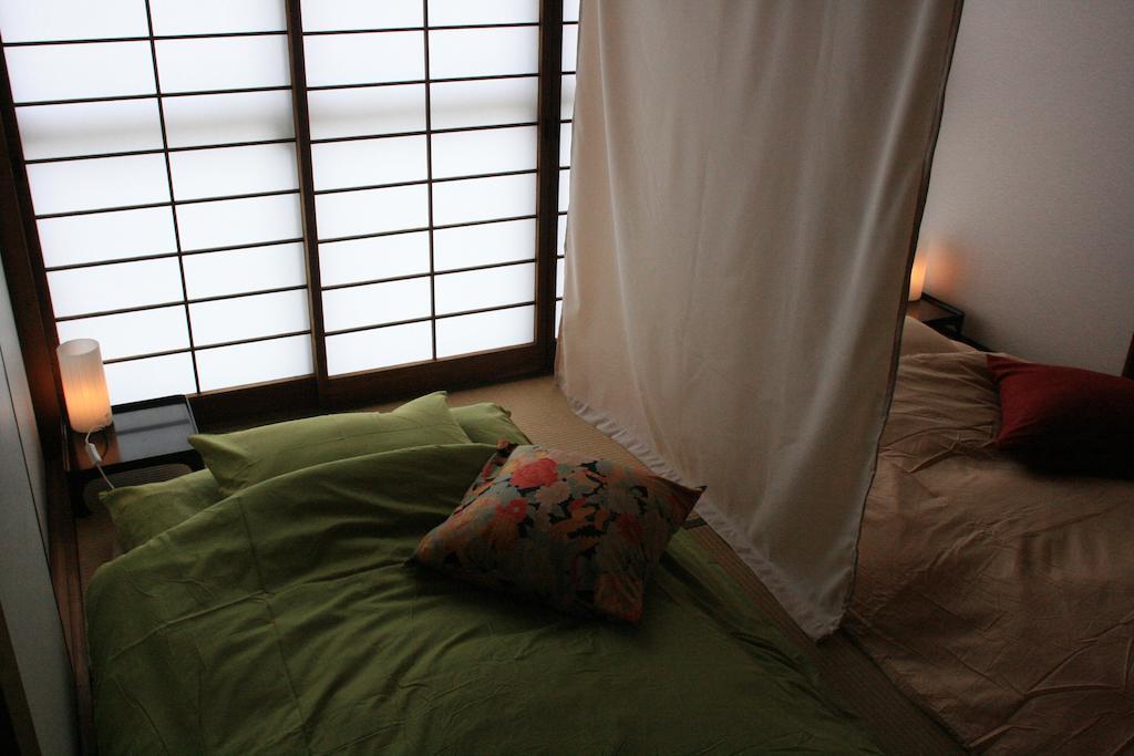 88 House Hiroshima Hotel Room photo