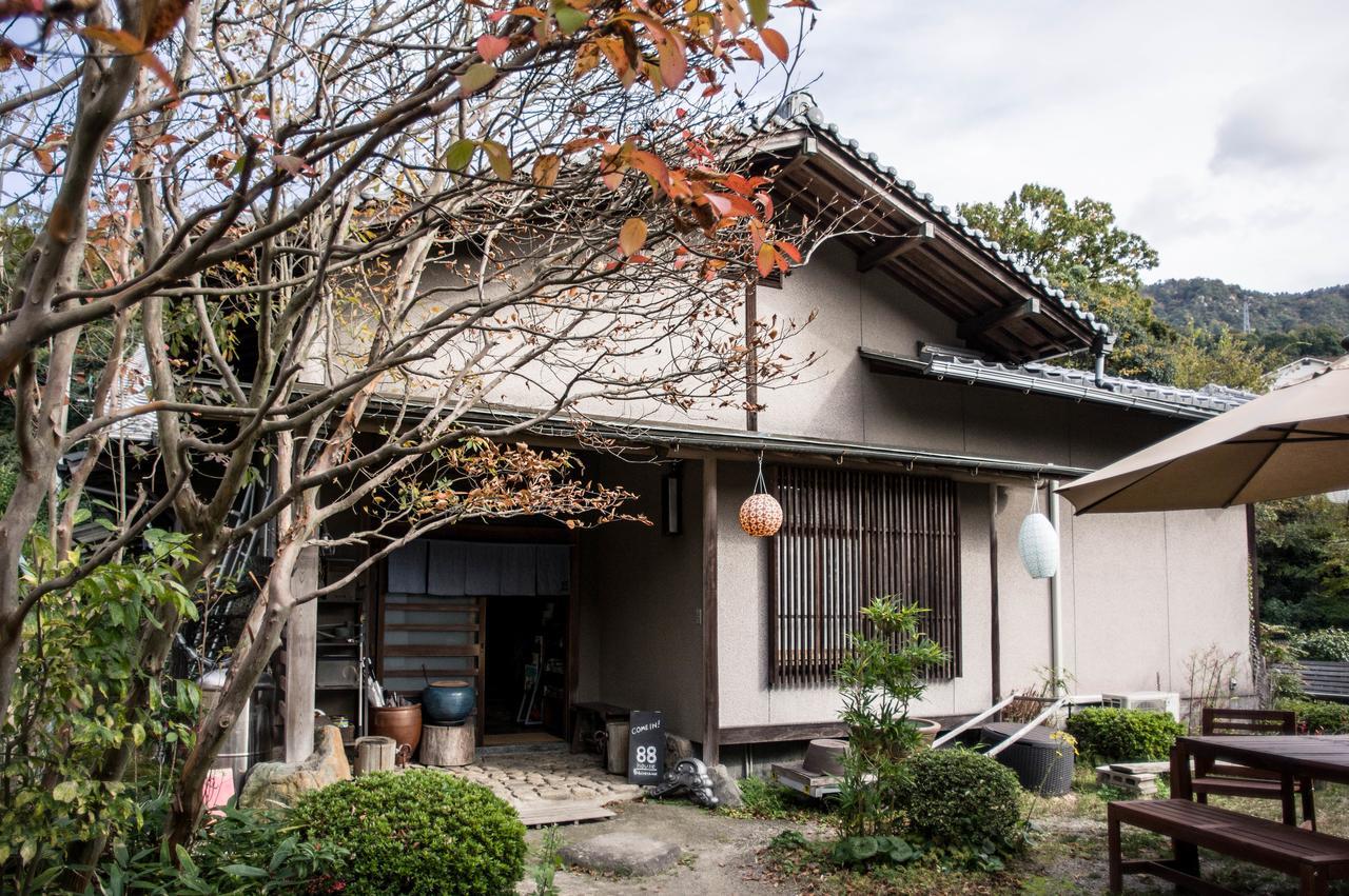 88 House Hiroshima Hotel Exterior photo